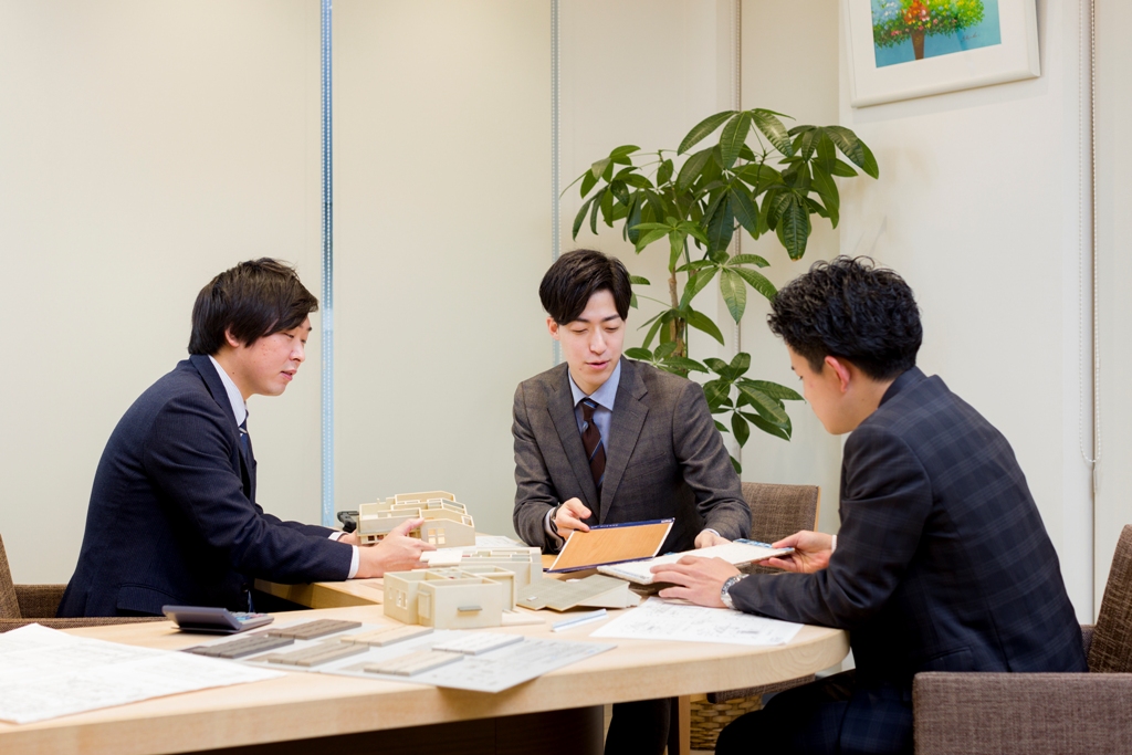 設計打ち合わせ風景